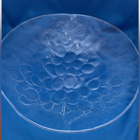 Kosta Boda Swedish Art Glass 13.5” inch Grapes Shallow bowl/Platter. Sweden - Picture 1 of 5